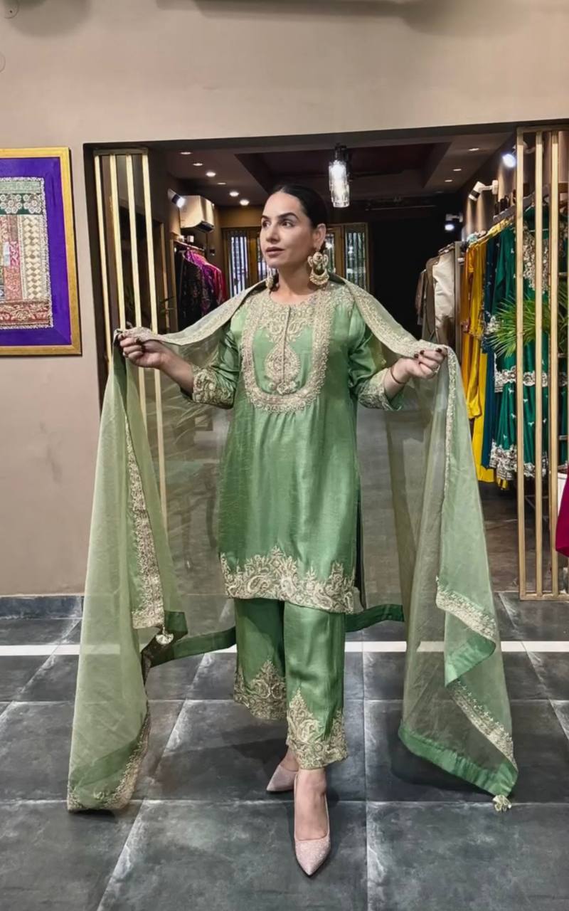 Heavy Embroidered Chinnon Silk Set